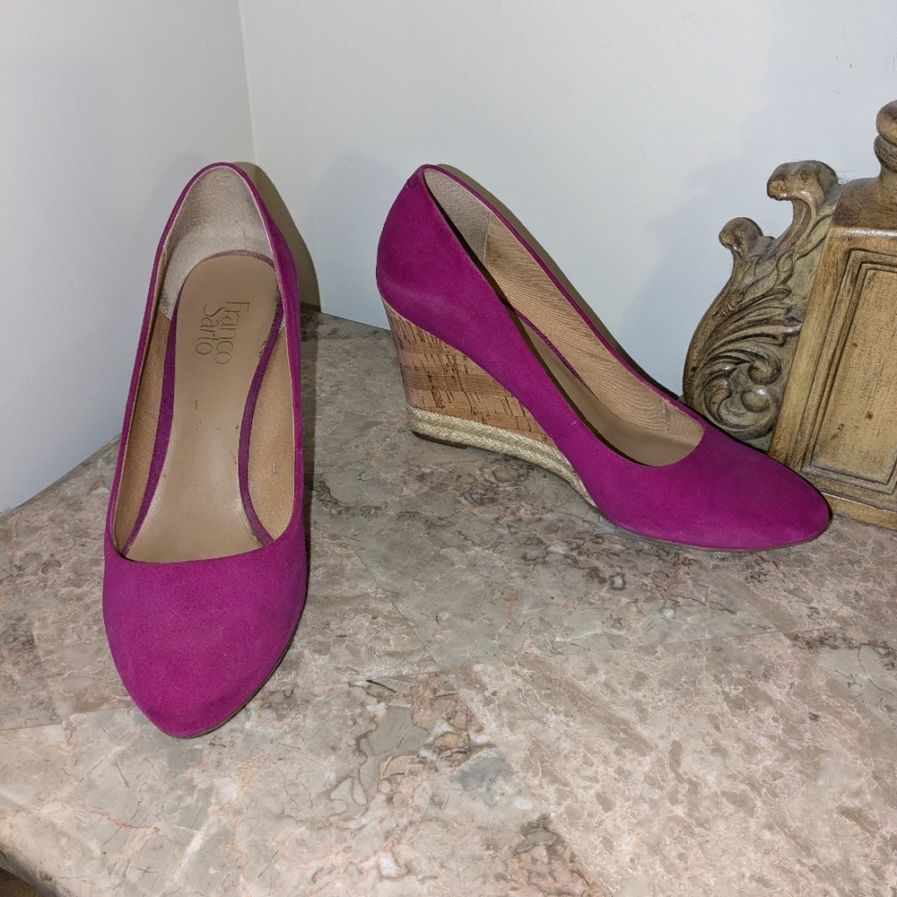 Franco Sarto Wedges Almond Toe Fuchsia Pink Genuine Suede Leather Shoes sz 10 - Picture 2 of 6